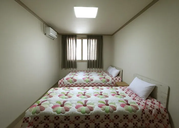 Guest house Station Ss *